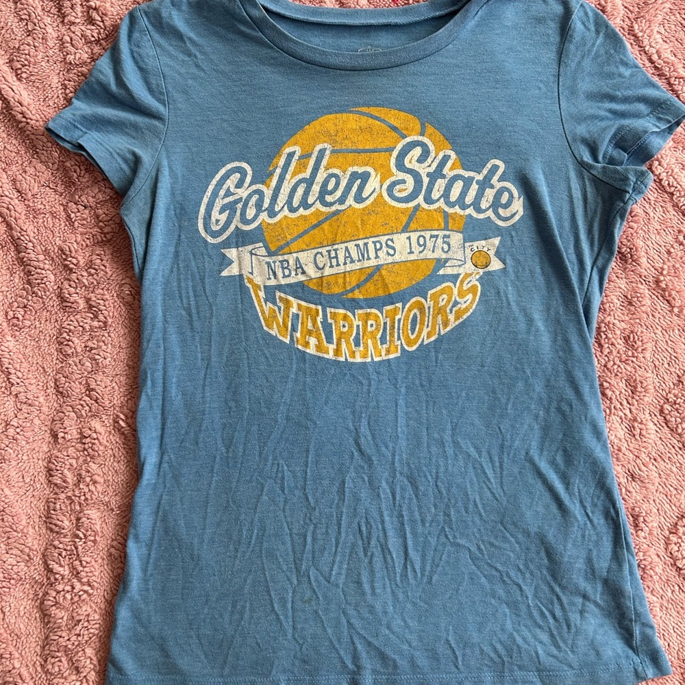 Old Navy brand Warriors NBA Classic tee Size Small